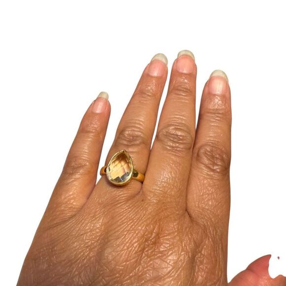 Elegant sterling Silver gold plated Teardrop Ring size 7 - Picture 7 of 8